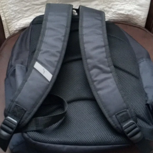 Puma Black Backpack With Copper Logo - Picture 5 of 7